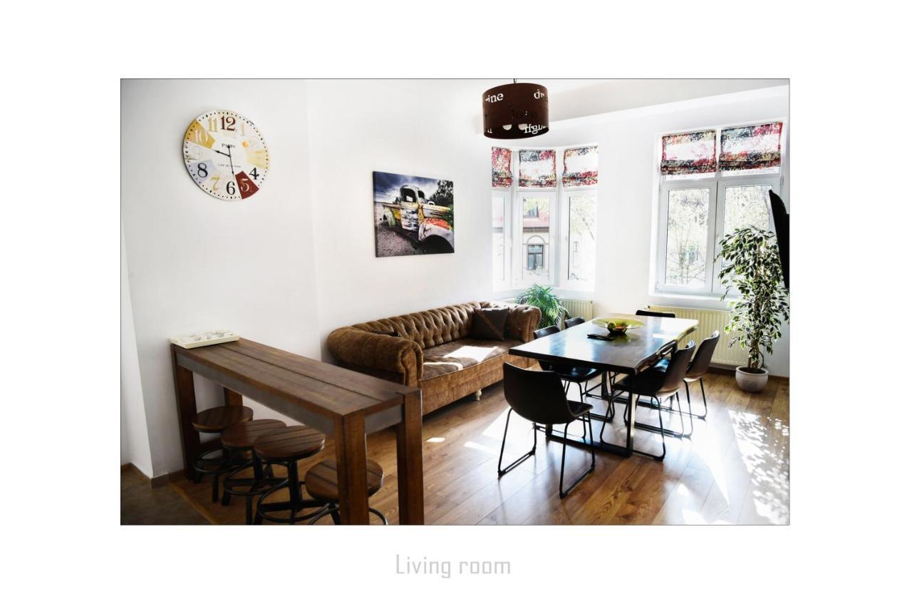 Apartament Dinicu, Brasov, Romania Esterno foto