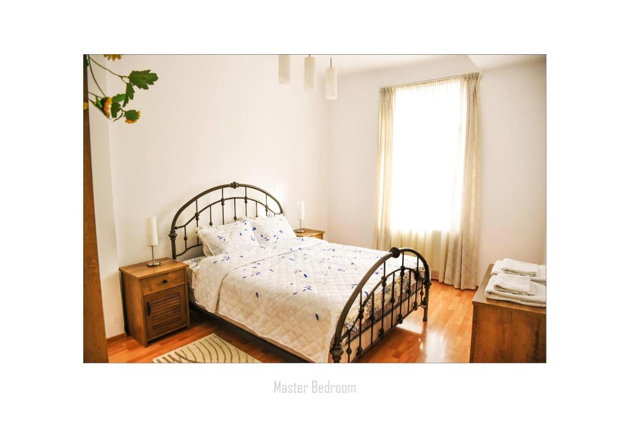 Apartament Dinicu, Brasov, Romania Esterno foto